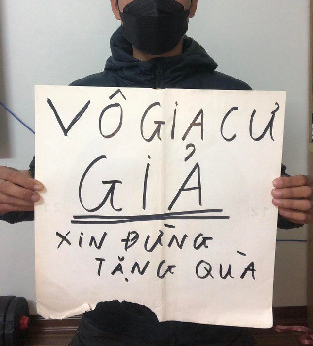 Biển cảnh báo “vô gia cư giả” Biển cảnh báo “vô gia cư giả”
