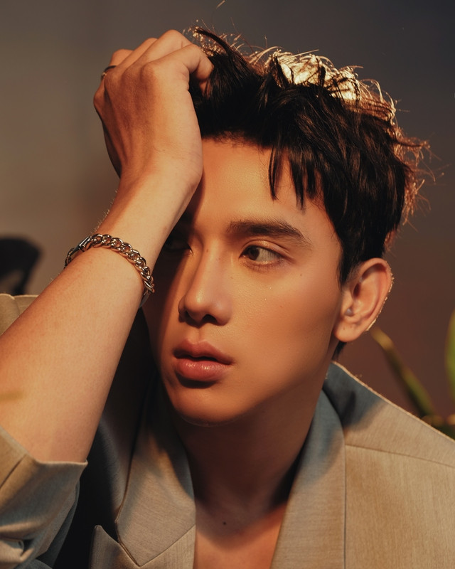 Anh gia nhập hội nam diễn viên có doanh thu của phòng vé Anh gia nhập hội nam diễn viên có doanh thu của phòng vé