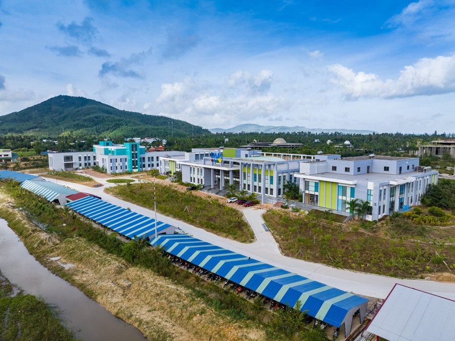 Trung tâm Trí tuệ nhân tạo hình thành ở khu đô thị khoa học Quy Hòa, Quy Nhơn. Ảnh: DŨNG NHÂN Trung tâm Trí tuệ nhân tạo hình thành ở khu đô thị khoa học Quy Hòa, Quy Nhơn. Ảnh: DŨNG NHÂN