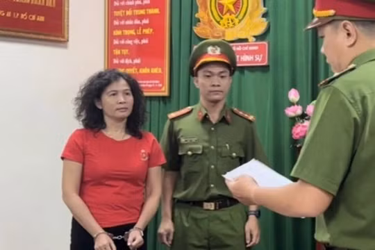 Bà Đặng Thị Hàn Ni