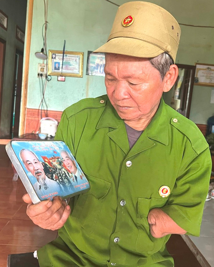 Thương binh Rơ Châm Ten. Ảnh: Đ.Y