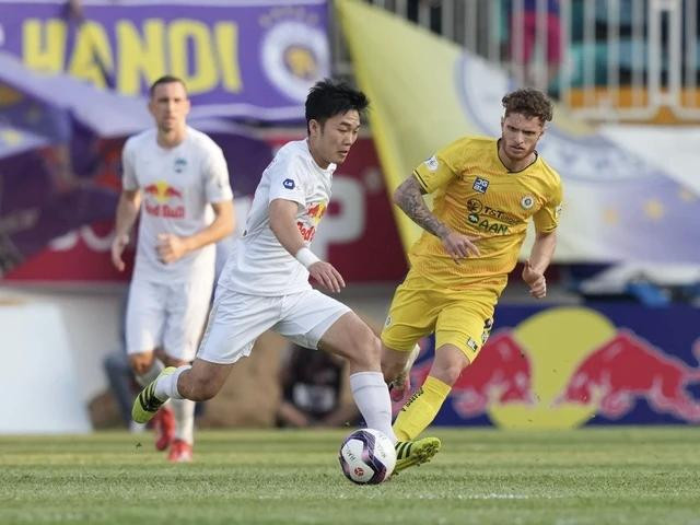 Sự nghiệp Xuân Trường suýt nữa gián đoạn vì tim mạch Sự nghiệp Xuân Trường suýt nữa gián đoạn vì tim mạch