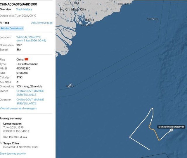 Đường di chuyển của tàu hải cảnh CCG 5901 ở khu vực bãi Tư Chính. Ảnh: SeaLight Project Đường di chuyển của tàu hải cảnh CCG 5901 ở khu vực bãi Tư Chính. Ảnh: SeaLight Project