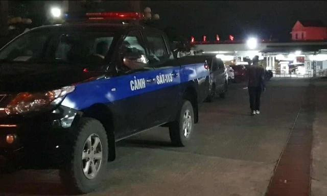 Lực lượng công an có mặt tại Bệnh viện hữu nghị Việt Nam - Cuba Đồng Hới đêm 26.2 Lực lượng công an có mặt tại Bệnh viện hữu nghị Việt Nam - Cuba Đồng Hới đêm 26.2
