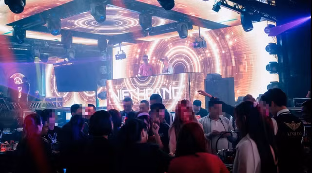 Thời điểm xảy ra vụ việc, bên trong bar Kinh Đô-Nightclub khá đông người