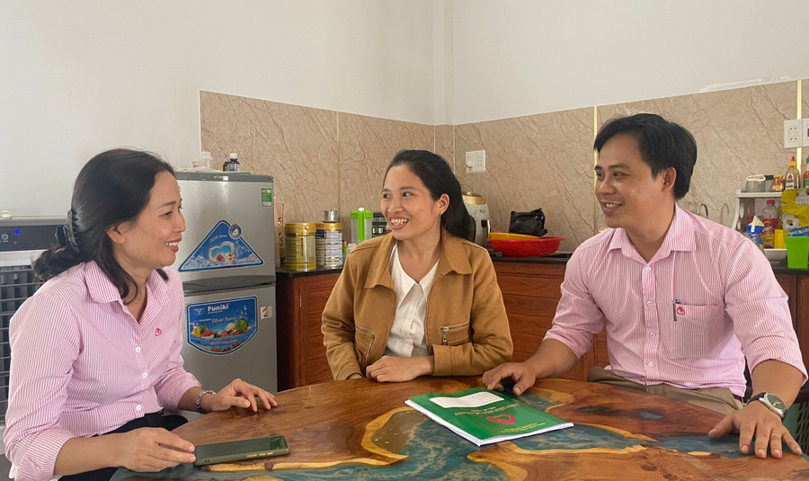 Năm 2023, NHCSXH đã giải ngân 175 tỷ đồng cho 395 lượt khách hàng vay vốn xây dựng nhà ở. Ảnh: S.C