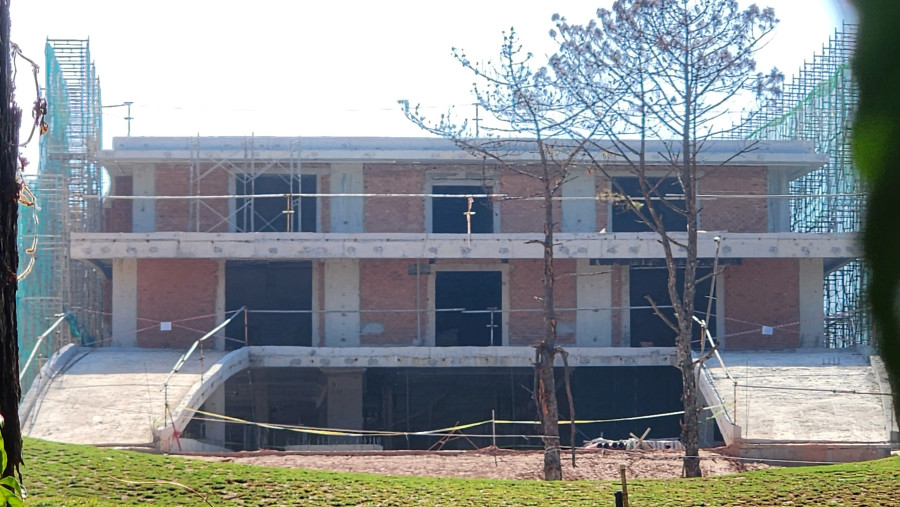 Công trình xây dựng không phép trong Đồi Cù