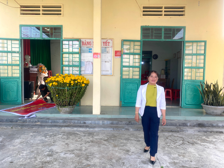 Nhà văn hóa thôn 3, xã Thành An được kịp thời sửa chữa, khang trang hơn, nhờ cán bộ, đảng viên, người dân đồng tình đóng góp kinh phí. Ảnh: Ngọc Minh Nhà văn hóa thôn 3, xã Thành An được kịp thời sửa chữa, khang trang hơn, nhờ cán bộ, đảng viên, người dân đồng tình đóng góp kinh phí. Ảnh: Ngọc Minh