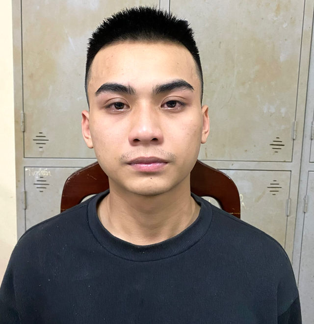 Nghi phạm Hoàng Minh Hào tại cơ quan điều tra. Ảnh: Công an TP Hà Nội