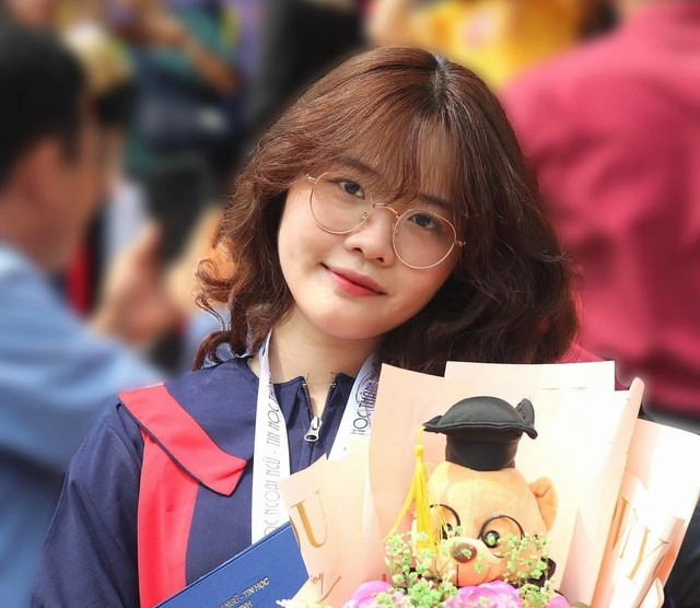 Phạm Thu Thảo Phạm Thu Thảo