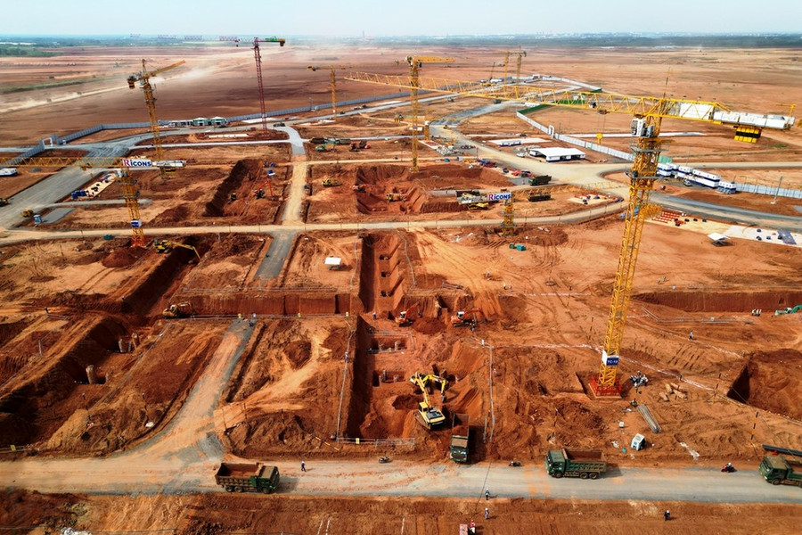 Nhà thầu thi công hạng mục nhà ga hành khách Cảng Hàng không Quốc tế Long Thành. (Ảnh: PV/Vietnam+)