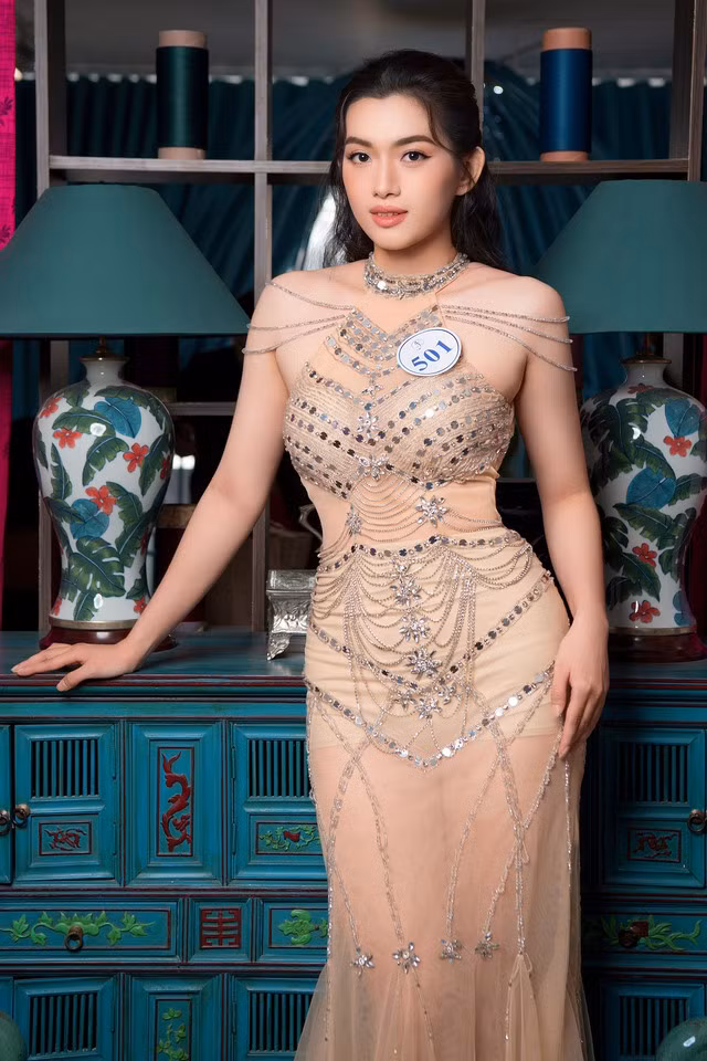 Cô đã lọt vào top 15 Hoa hậu Đại dương năm 2023