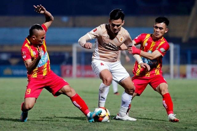 Hồ Tấn Tài (giữa) đang có phong độ tốt Hồ Tấn Tài (giữa) đang có phong độ tốt