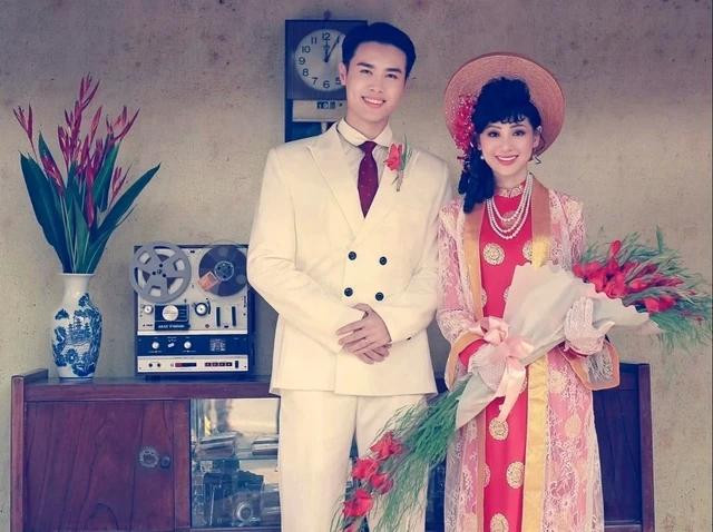 Bối cảnh chụp bộ ảnh cưới thời bao cấp tại Trung tâm văn hóa Hòa Bình Q.10, TP,HCM Bối cảnh chụp bộ ảnh cưới thời bao cấp tại Trung tâm văn hóa Hòa Bình Q.10, TP,HCM