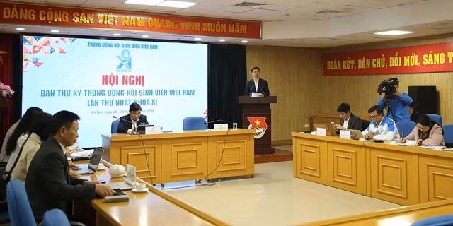 Anh Nguyễn Minh Triết phát biểu tại hội nghị