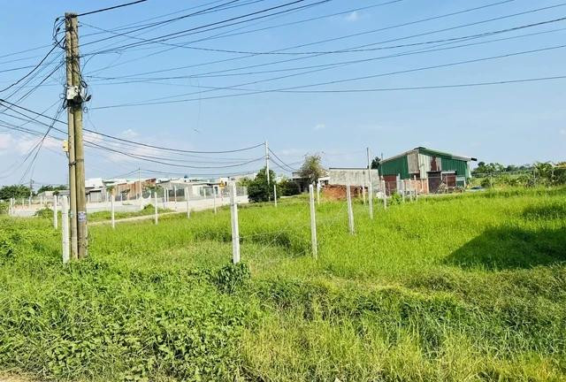 Đất đang được người dân sử dụng không có giấy tờ, được giao trước ngày 1.7.2014 có thể được cấp sổ đỏ