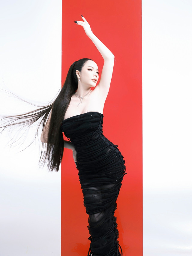 Quanh Lý Nhã Kỳ vẫn có lời đồn yêu đương nhưng cô phủ nhận