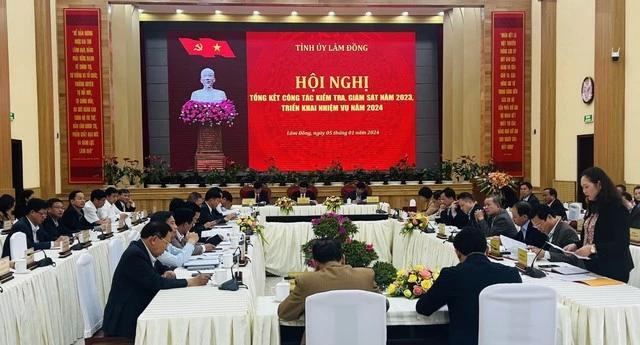 Hội nghị tổng kết công tác kiểm tra, giám sát năm 2023 của tỉnh Lâm Đồng Hội nghị tổng kết công tác kiểm tra, giám sát năm 2023 của tỉnh Lâm Đồng
