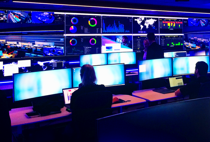 Với năm 2024 sắp đến, các tổ chức phải đảm bảo rằng, họ chuẩn bị tốt cho các mối đe dọa mạng mới. Ảnh: Brookings Với năm 2024 sắp đến, các tổ chức phải đảm bảo rằng, họ chuẩn bị tốt cho các mối đe dọa mạng mới. Ảnh: Brookings