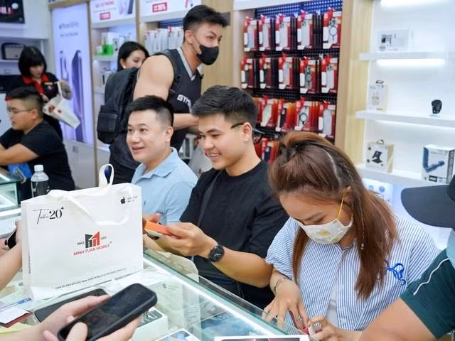 iPhone 16 Pro Max vẫn là dòng sản phẩm được đông đảo người dùng chọn mua nhất