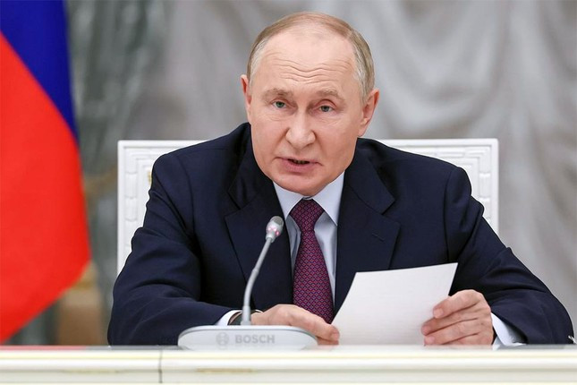 Tổng thống Nga Vladimir Putin đề xuất cập nhật học thuyết hạt nhân. Ảnh: Tass Tổng thống Nga Vladimir Putin đề xuất cập nhật học thuyết hạt nhân. Ảnh: Tass