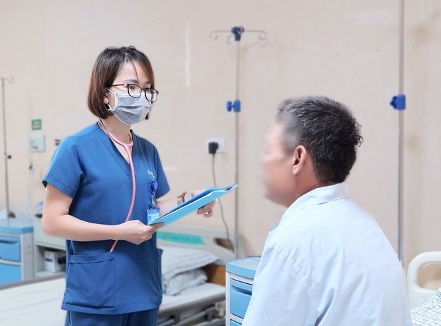 Bệnh nhân được thăm khám và phát hiện bị đái tháo đường. Ảnh: Bác sĩ cung cấp Bệnh nhân được thăm khám và phát hiện bị đái tháo đường. Ảnh: Bác sĩ cung cấp