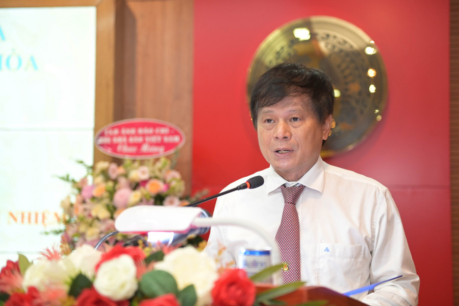 Phó Chủ tịch Hội Nhà báo Việt Nam Trần Trọng Dũng phát biểu chúc mừng hội thảo. Phó Chủ tịch Hội Nhà báo Việt Nam Trần Trọng Dũng phát biểu chúc mừng hội thảo.