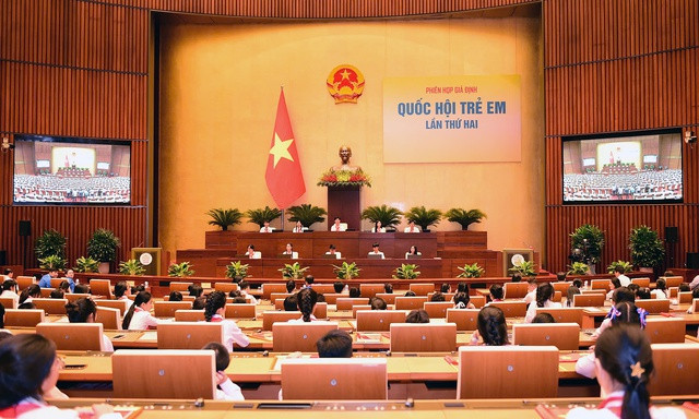 Phiên khai mạc "Quốc hội trẻ em" lần thứ 2 tại Hội trường Diên Hồng Phiên khai mạc "Quốc hội trẻ em" lần thứ 2 tại Hội trường Diên Hồng