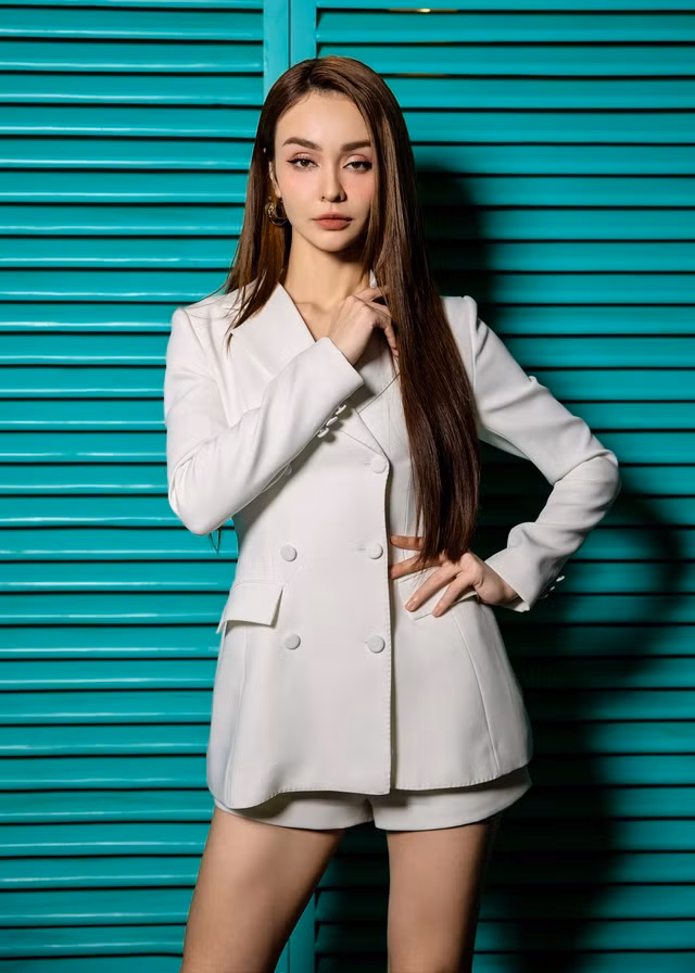 MLee cũng sẽ sớm trở lại với âm nhạc MLee cũng sẽ sớm trở lại với âm nhạc