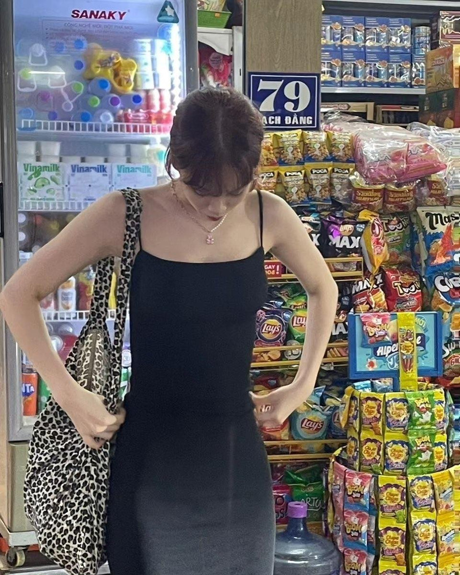 Sau khi IZ*ONE tan rã, Kim Chae Won có cơ hội ra mắt trong nhóm nhạc mới được tập đoàn chủ quản của BTS đầu tư. Hoạt động từ năm 2022, nhóm Le Sserafim có trong tay nhiều bản hit, Chae Won vẫn đảm nhận vai trò hát chính. Cô không còn duy trì hình tượng dễ thương mà thay đổi phong cách năng động, cá tính nhưng không kém phần gợi cảm. Sau khi IZ*ONE tan rã, Kim Chae Won có cơ hội ra mắt trong nhóm nhạc mới được tập đoàn chủ quản của BTS đầu tư. Hoạt động từ năm 2022, nhóm Le Sserafim có trong tay nhiều bản hit, Chae Won vẫn đảm nhận vai trò hát chính. Cô không còn duy trì hình tượng dễ thương mà thay đổi phong cách năng động, cá tính nhưng không kém phần gợi cảm.