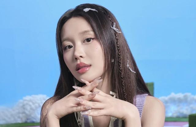 Han Sara gây ấn tượng bởi nhan sắc cùng phong cách thời trang trẻ trung Han Sara gây ấn tượng bởi nhan sắc cùng phong cách thời trang trẻ trung