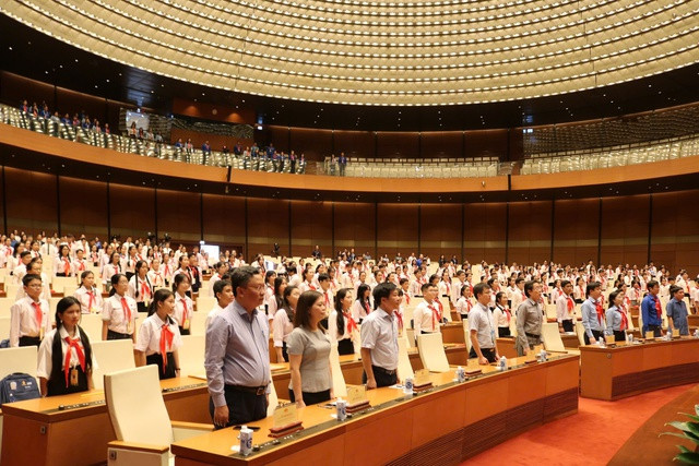 Các đại biểu tham gia phiên khai mạc Phiên họp giả định "Quốc hội trẻ em" Các đại biểu tham gia phiên khai mạc Phiên họp giả định "Quốc hội trẻ em"