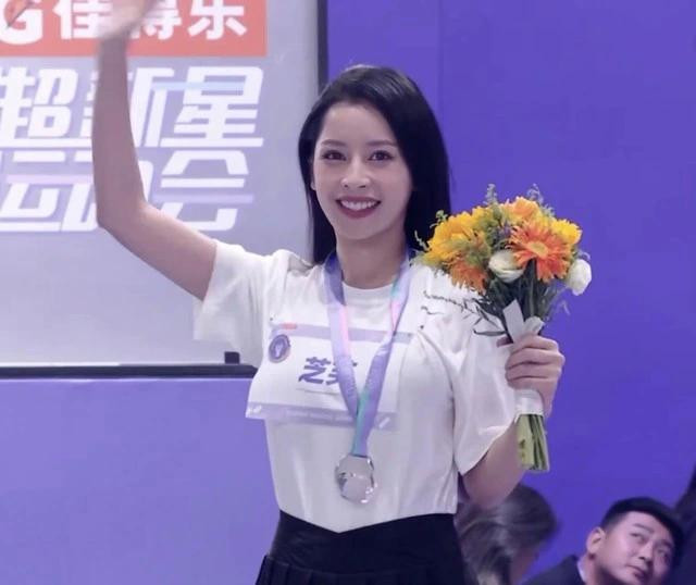 Super Novae Games là chương trình thể thao và giải trí dành cho thanh thiếu niên xuyên biên giới do WeTV (nền tảng chiếu phim của Trung Quốc) và Tencent Sports (nền tảng trò chơi điện tử, thể thao) hợp tác sản xuất Super Novae Games là chương trình thể thao và giải trí dành cho thanh thiếu niên xuyên biên giới do WeTV (nền tảng chiếu phim của Trung Quốc) và Tencent Sports (nền tảng trò chơi điện tử, thể thao) hợp tác sản xuất