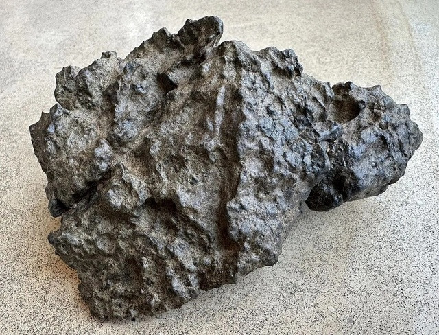 Một thiên thạch Sao Hỏa rơi xuống sa mạc Sahara năm 2022 - Ảnh: Steve Jurvetson Một thiên thạch Sao Hỏa rơi xuống sa mạc Sahara năm 2022 - Ảnh: Steve Jurvetson