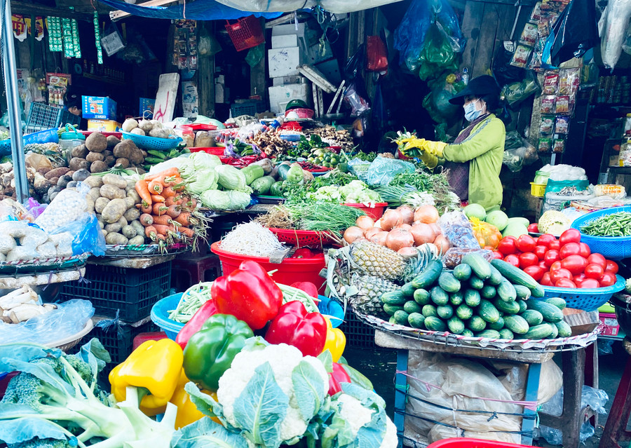 Sau Tết, giá rau, củ, quả vẫn tiếp tục tăng do khan hàng. Ảnh: Hà Duy Sau Tết, giá rau, củ, quả vẫn tiếp tục tăng do khan hàng. Ảnh: Hà Duy