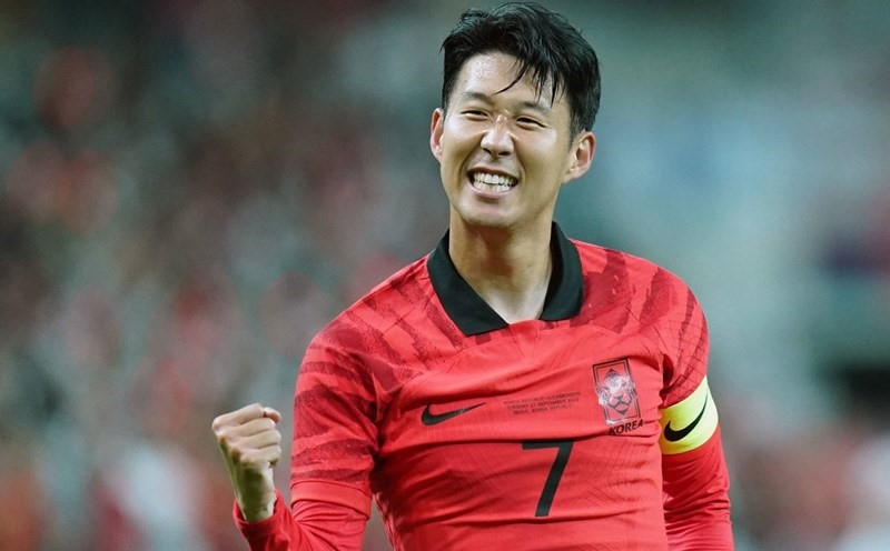 Son Heung-min giành Quả bóng vàng Châu Á 2022. Ảnh: LĐBĐ Hàn Quốc Son Heung-min giành Quả bóng vàng Châu Á 2022. Ảnh: LĐBĐ Hàn Quốc