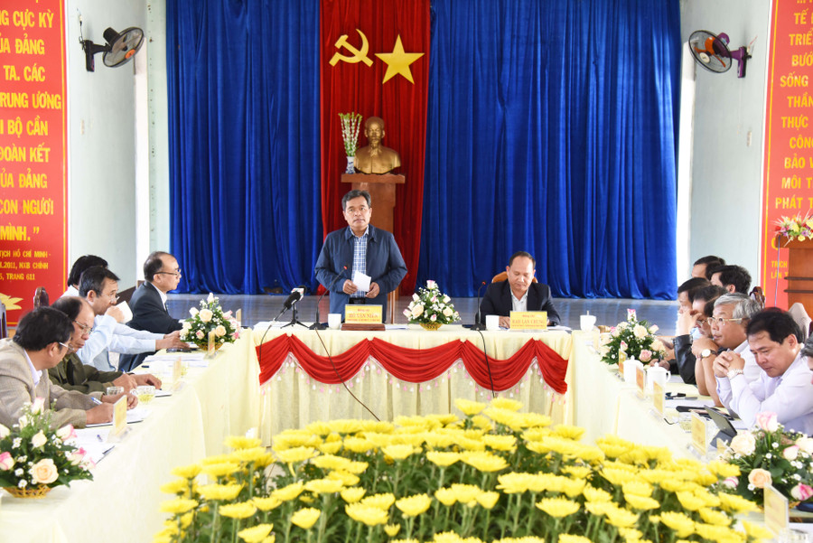 Quang cảnh buổi làm việc. Ảnh: Đức Thụy Quang cảnh buổi làm việc. Ảnh: Đức Thụy