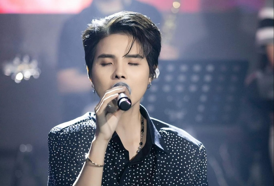 Vũ Cát Tường gây thất vọng về giọng hát. Vũ Cát Tường gây thất vọng về giọng hát.