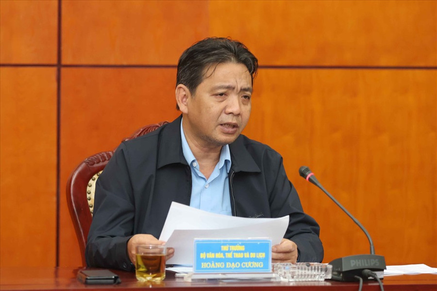 Thứ trưởng Hoàng Đạo Cương chỉ đạo công tác chuẩn bị lực lượng và các vấn đề liên quan của các bộ môn hướng đến SEA Games 32. Ảnh: Bùi Lượng