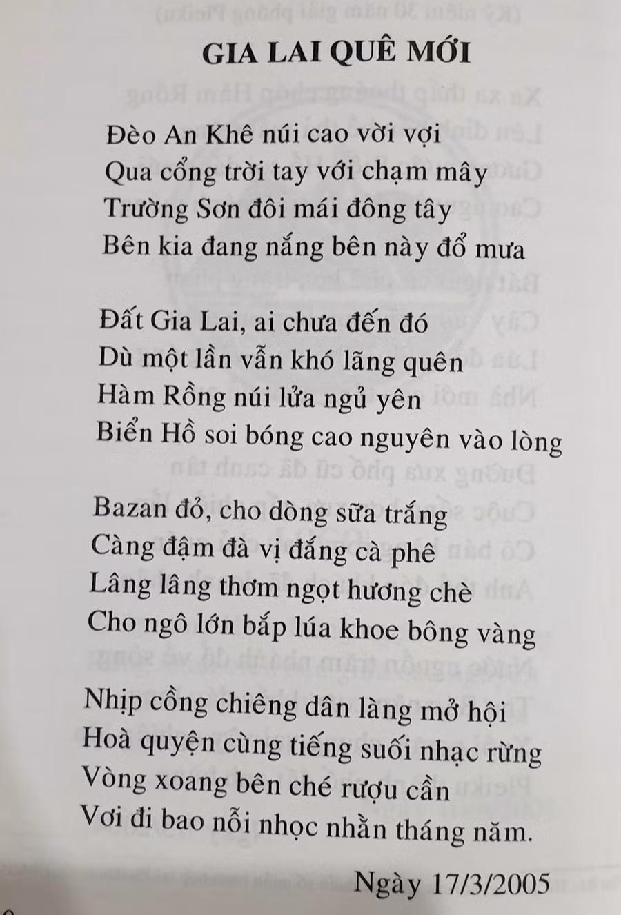 Tình yêu quê hương thứ hai của ông Ngô Thành gửi gắm trong một bài thơ viết về Gia Lai. Ảnh: P.D
