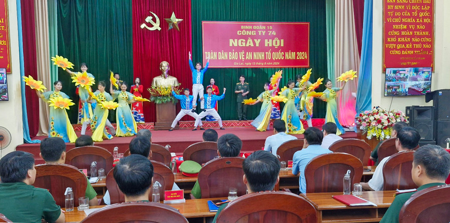 Quang cảnh hội nghị. Ảnh: V.H