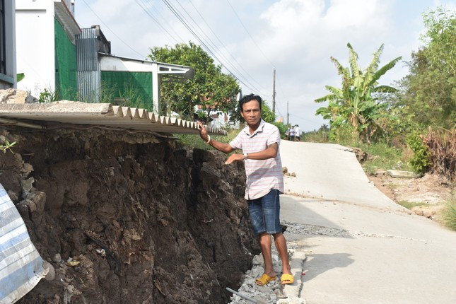 Sạt lở nghiêm trọng ở Cà Mau.