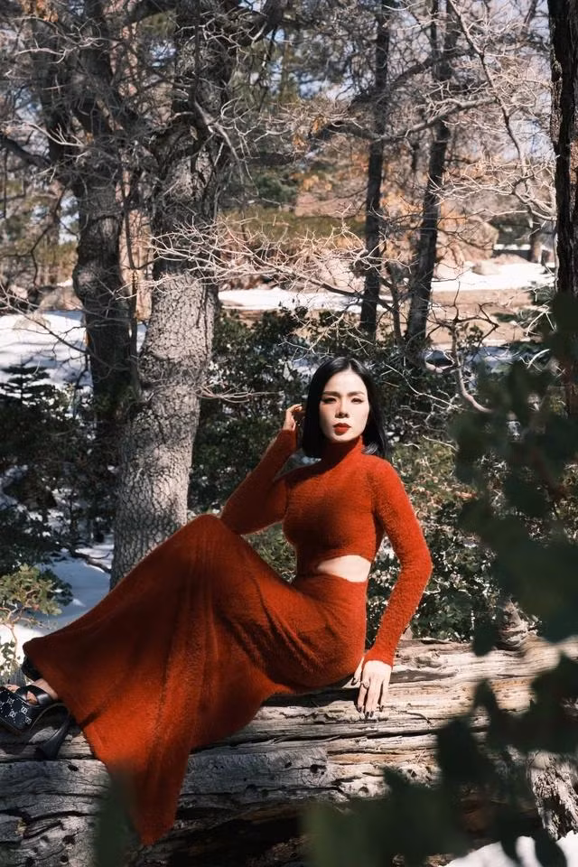 Mặc dù phải ghi hình ở điều kiện thời tiết khắc nghiệt nhưng Lệ Quyên cảm thấy sự hy sinh của mình là xứng đáng.