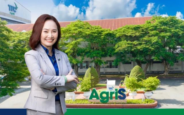 Bà Đặng Huỳnh Ức My - Chủ tịch TTC AgriS đã hoàn tất bán 70 triệu cổ phiếu SBT như đăng ký. Bà Đặng Huỳnh Ức My - Chủ tịch TTC AgriS đã hoàn tất bán 70 triệu cổ phiếu SBT như đăng ký.