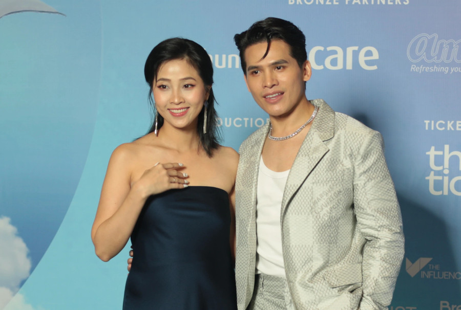 MC Liêu Hà Trinh mặc gợi cảm đến sự kiện. Sau khi sinh con, cô có nhiều dự án truyền cảm hứng đến các &quot;mẹ bỉm&quot;