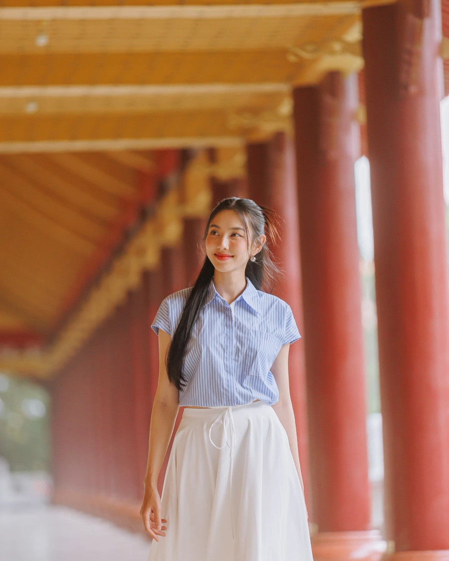 Nhắc đến kế hoạch trong thời gian tới, Thùy Tiên chia sẻ cô sẽ tập trung làm tốt các dự án cộng đồng dài hơi của mình như Vui lên nha, Những điều nhỏ xíu trước khi có những dự án thiện nguyện mới. Tháng 11 tới, người đẹp ra mắt vai diễn điện ảnh đầu tay trong Linh miêu. Nàng hậu tâm sự đây là một sự cố gắng, đầu tư nghiêm túc của bản thân trong vai trò mới và hy vọng được khán giả đón nhận, góp ý để hoàn thiện hơn.