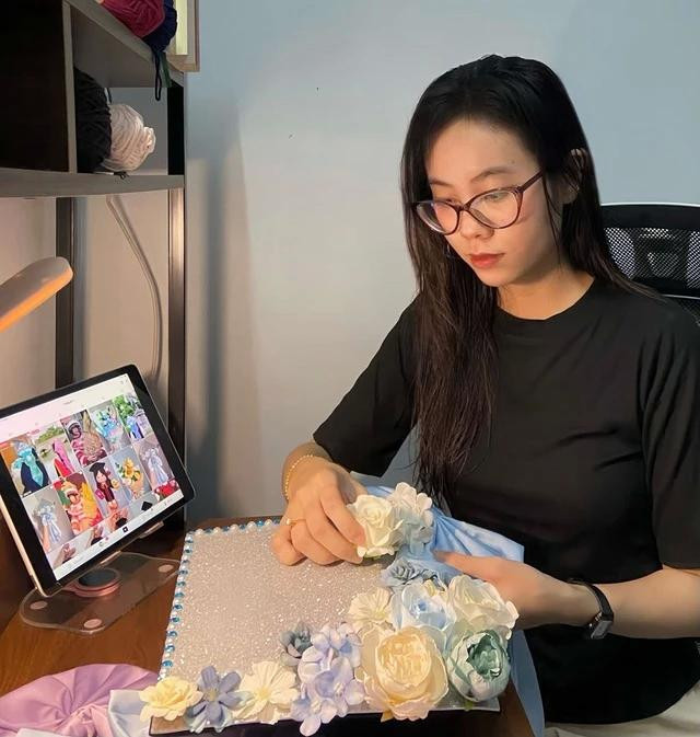 Tường Ni thiết kế nón tốt nghiệp cho khách Tường Ni thiết kế nón tốt nghiệp cho khách