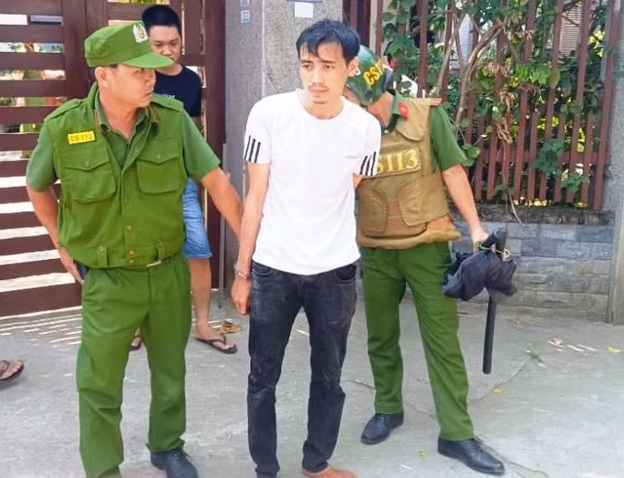 Nghi phạm Võ Phi Hậu lúc bị bắt giữ. Ảnh: Công an cung cấp