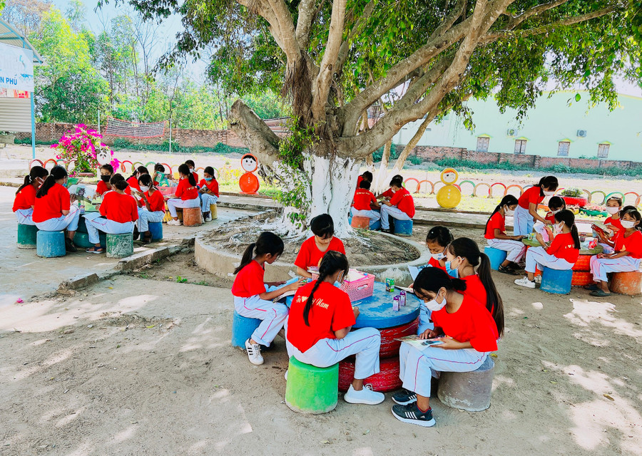 Nhiều trường học trong tỉnh hoạt động chưa thực sự hiệu quả sau khi sáp nhập. Ảnh: Nguyễn Tú Nhiều trường học trong tỉnh hoạt động chưa thực sự hiệu quả sau khi sáp nhập. Ảnh: Nguyễn Tú