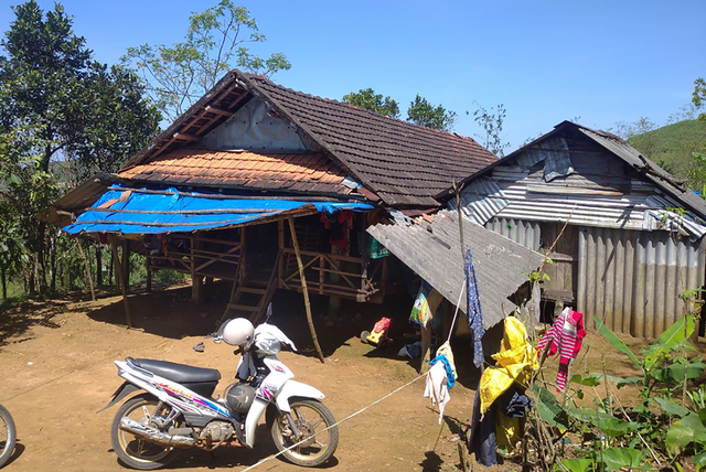 Chuyện những người bị nghi cầm đồ thuốc độc - Ảnh 1. Ngôi nhà chính quyền xây dựng cho gia đình ông Phạm Văn Bắp. Ảnh: Phạm Anh